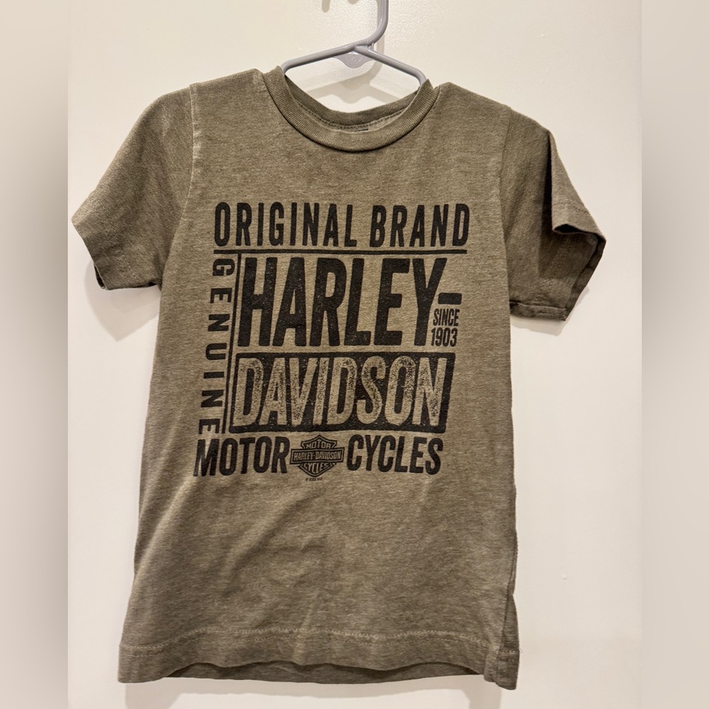 Boys size 5 Harley Davidson tshirt